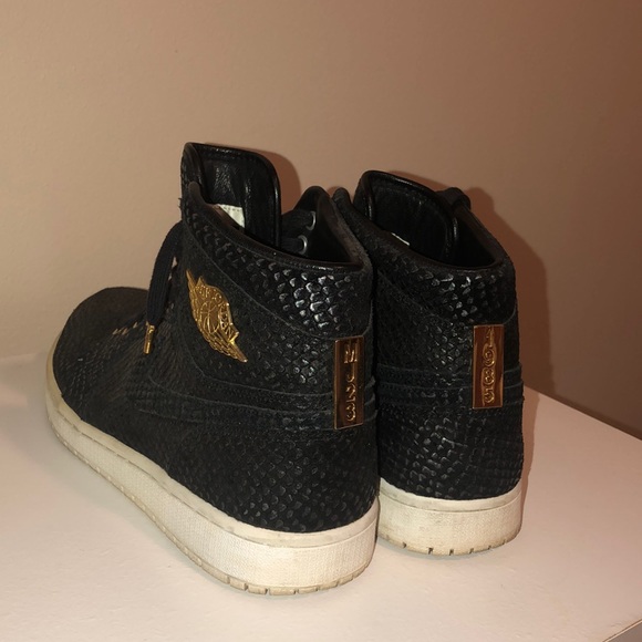 10.5 Air Jordan 1 Pinnacle - Picture 2 of 5
